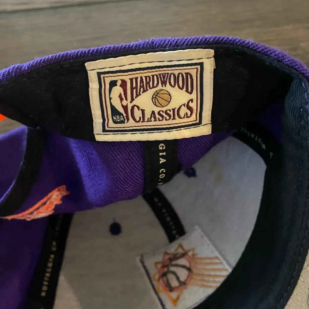 Phoenix Suns Hat Snap Back Purple Orange Mitchell & Ness NBA Hardwood Classics